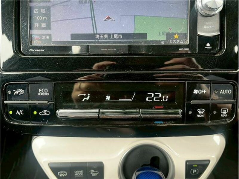PRIUS PHV-8