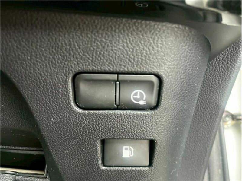 PRIUS PHV-15