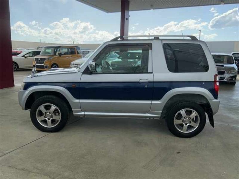 PAJERO MINI