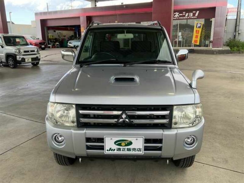 PAJERO MINI