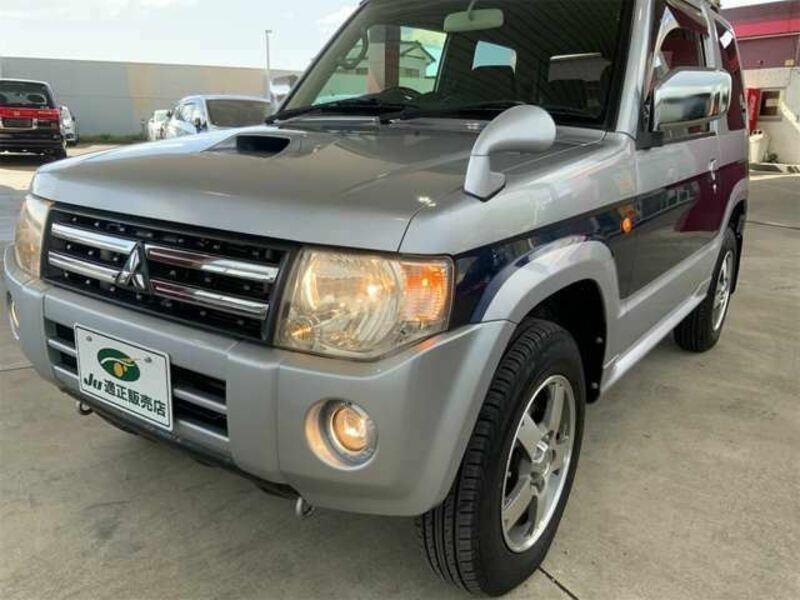 PAJERO MINI