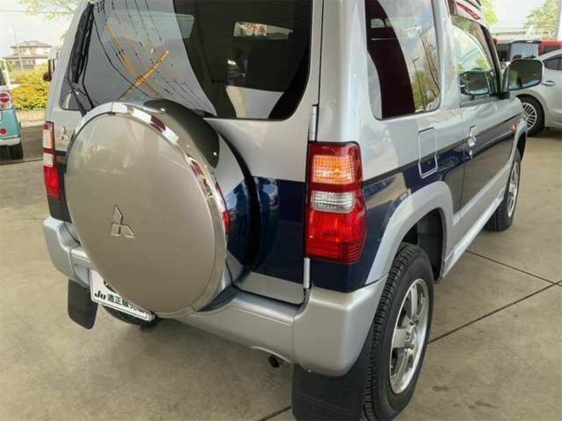 PAJERO MINI