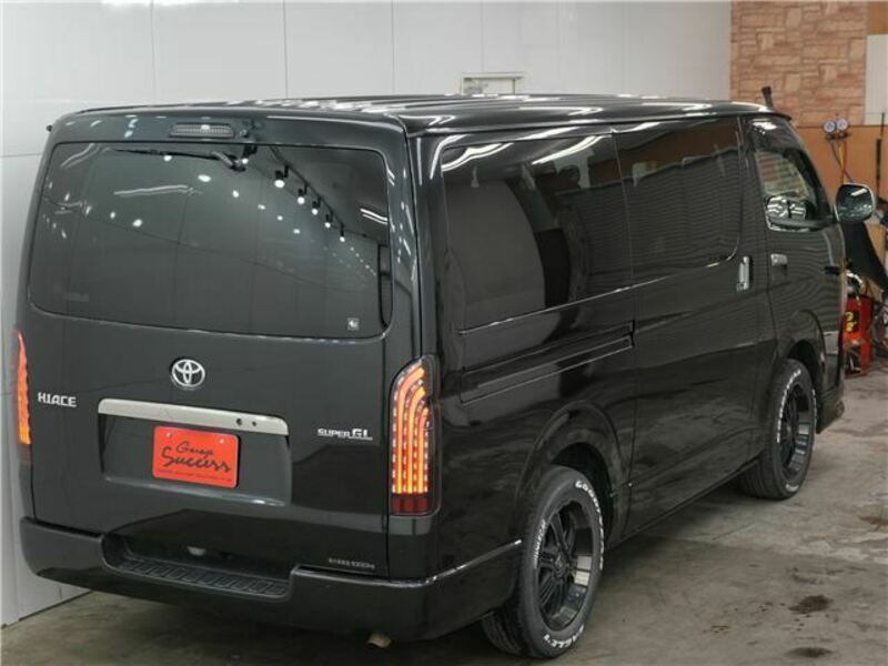 HIACE VAN-24
