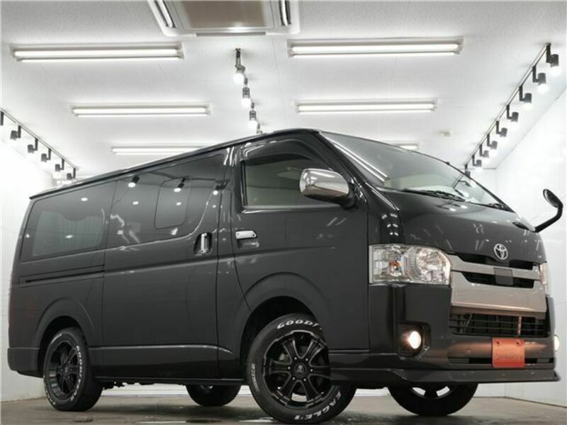 HIACE VAN-26