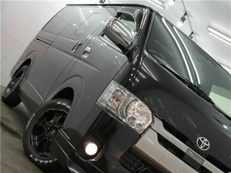 HIACE VAN-28