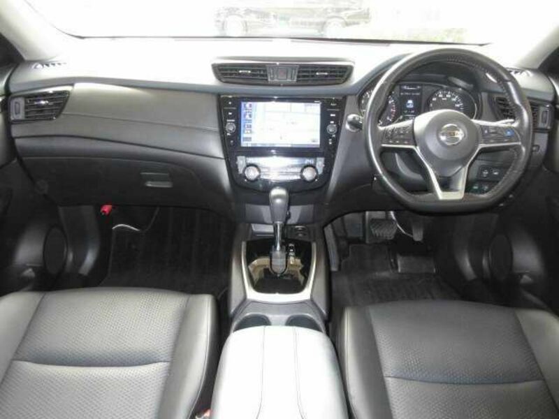 X-TRAIL-2