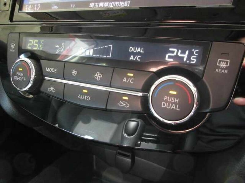 X-TRAIL-13