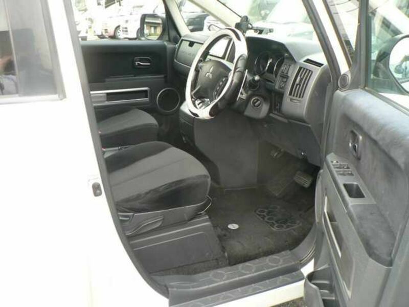 DELICA D5-6