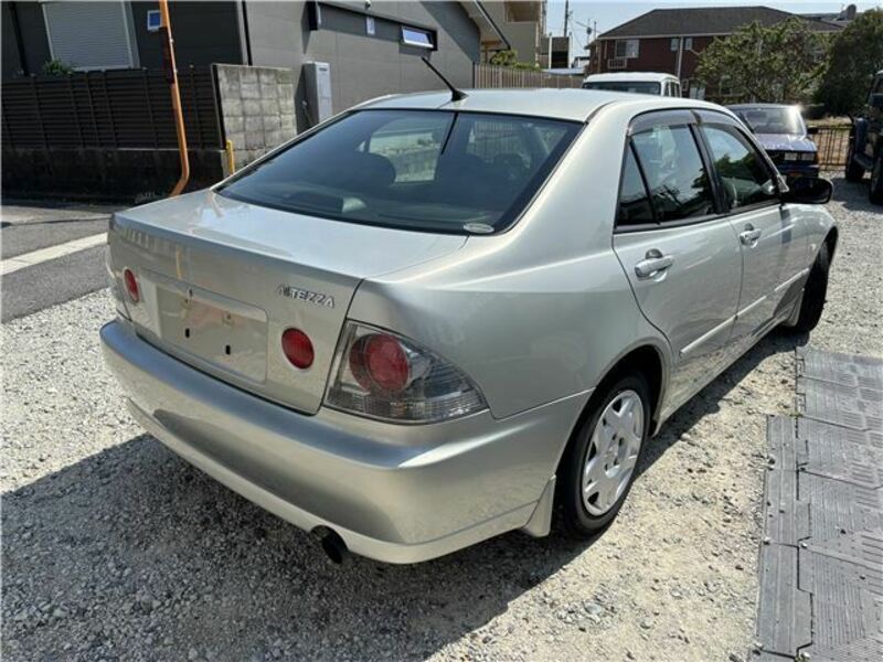ALTEZZA-1