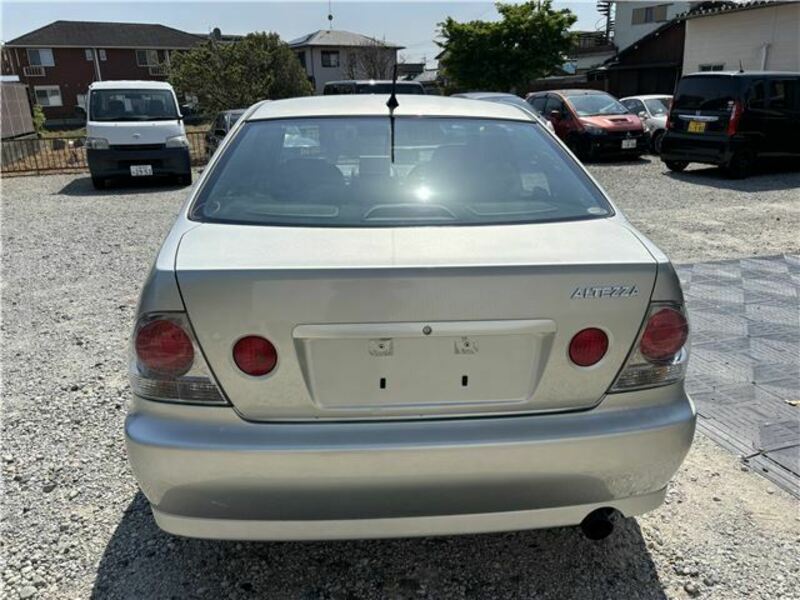 ALTEZZA-15