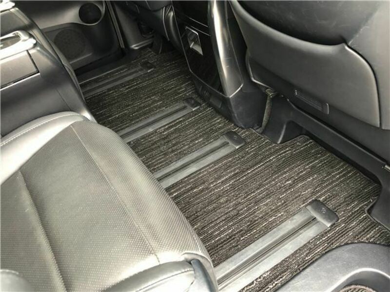 ALPHARD-32