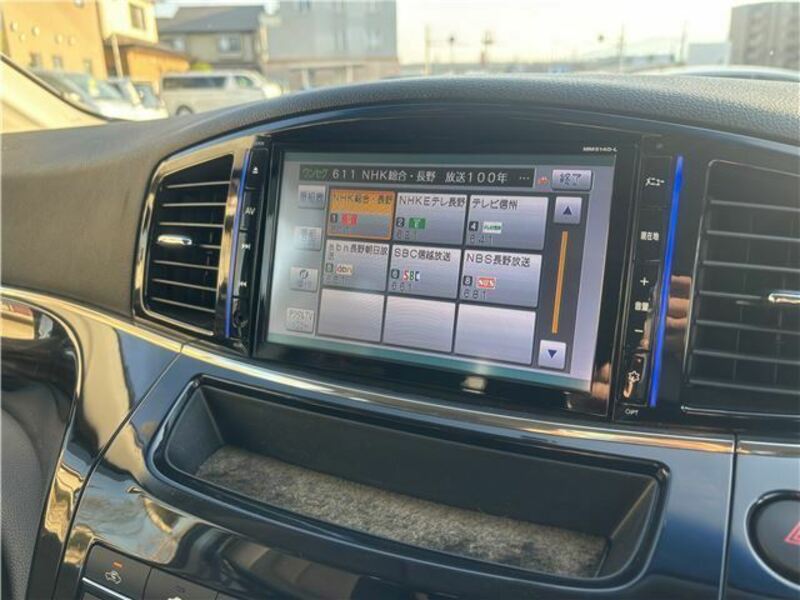 ELGRAND-5