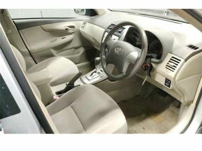 COROLLA AXIO-2