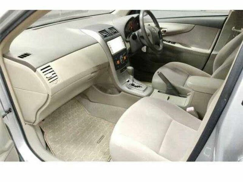 COROLLA AXIO-3