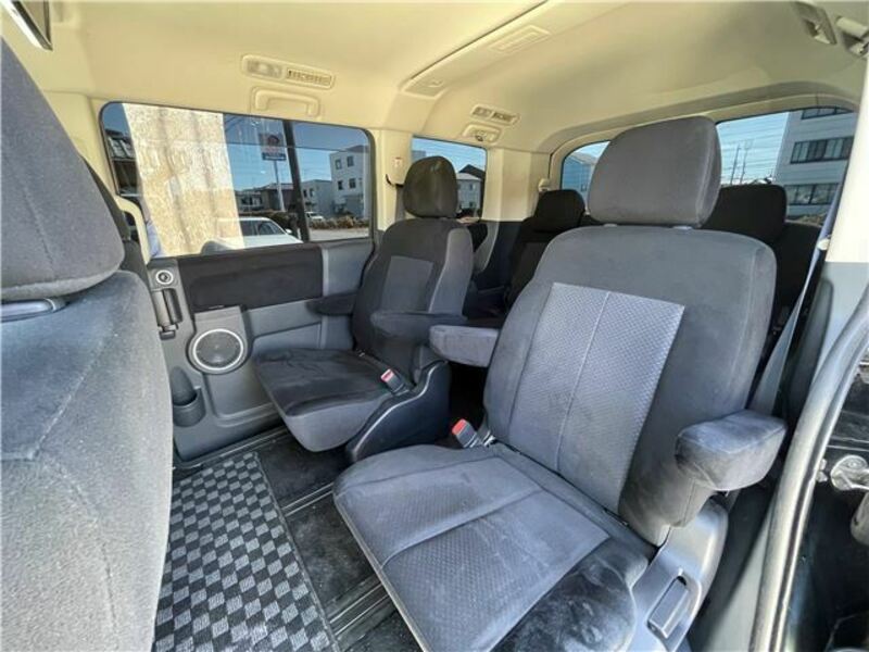 DELICA D5-12