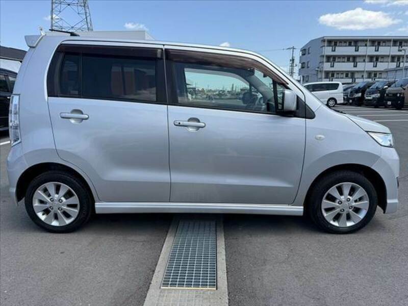 WAGON R-10