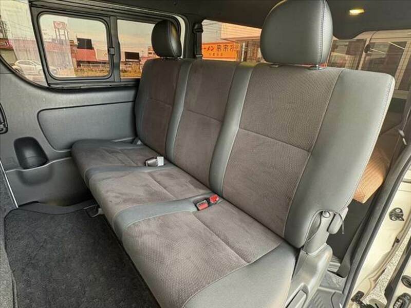 HIACE-18