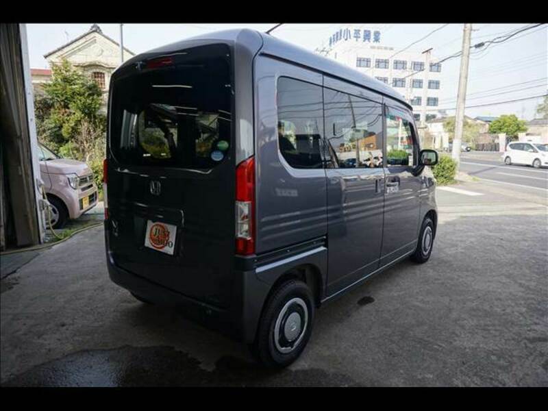 N-VAN