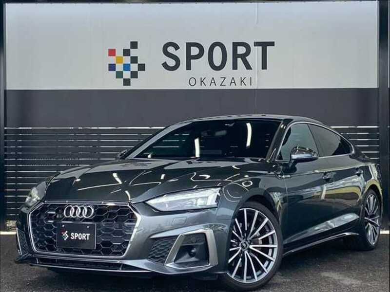 AUDI　A5