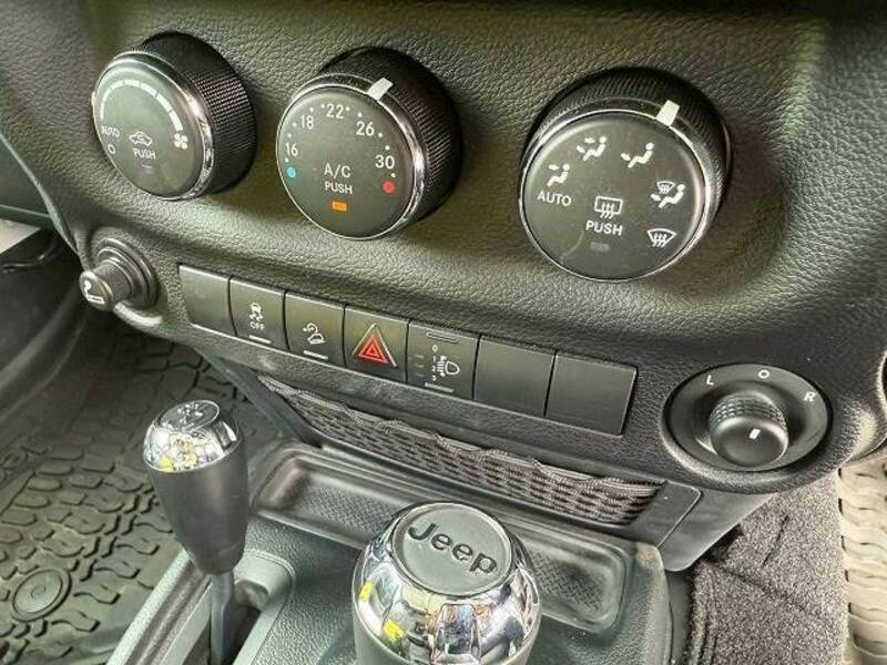 JEEP WRANGLER-15