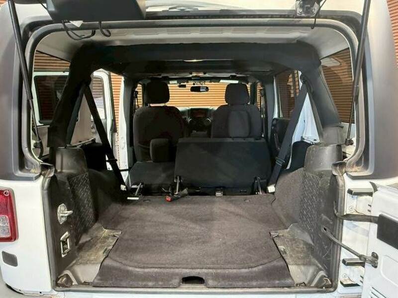 JEEP WRANGLER-19