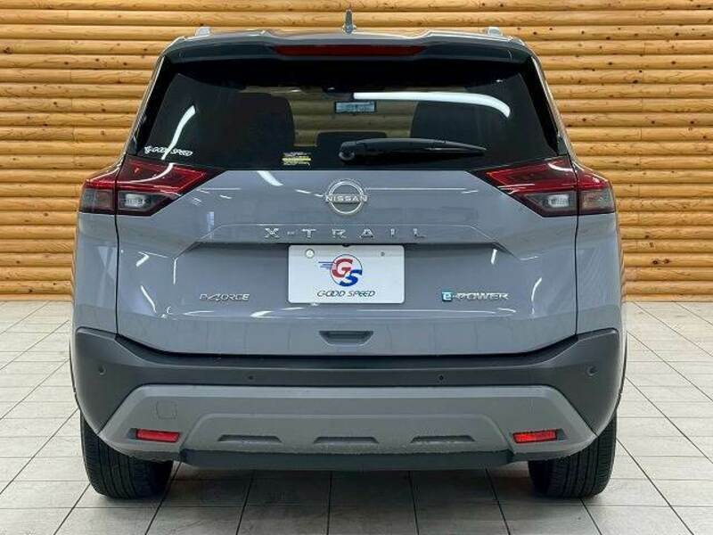X-TRAIL-18