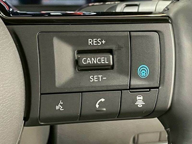 X-TRAIL-4