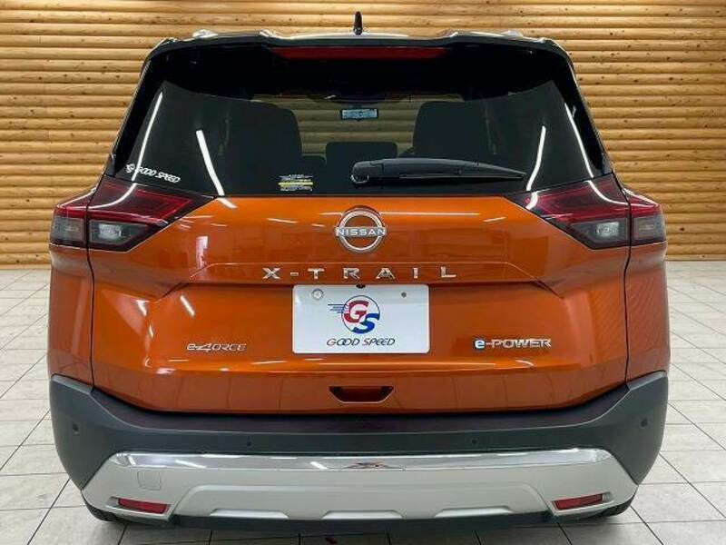 X-TRAIL-18