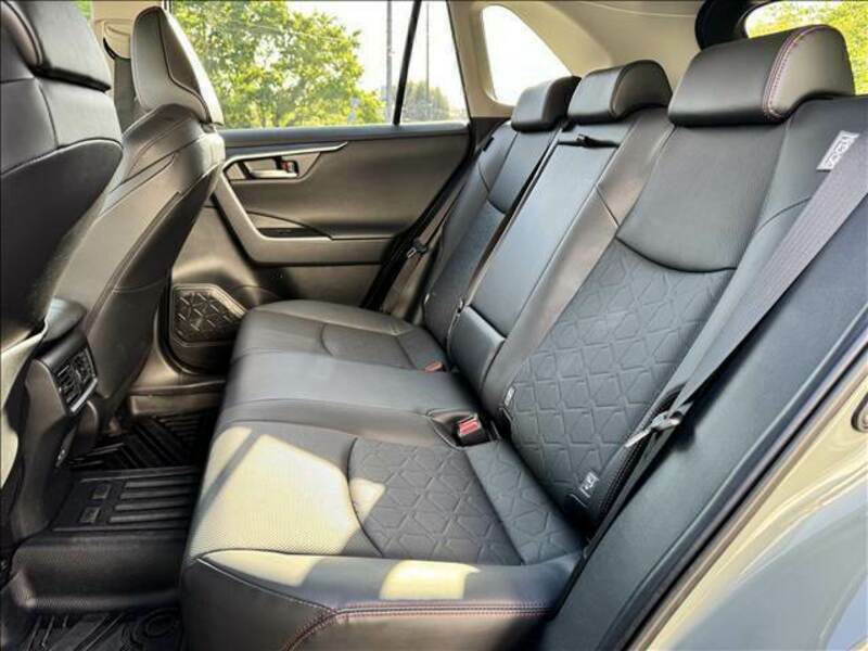 RAV4-9