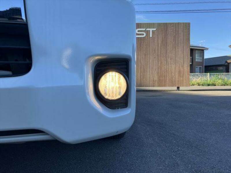 HIACE VAN-11