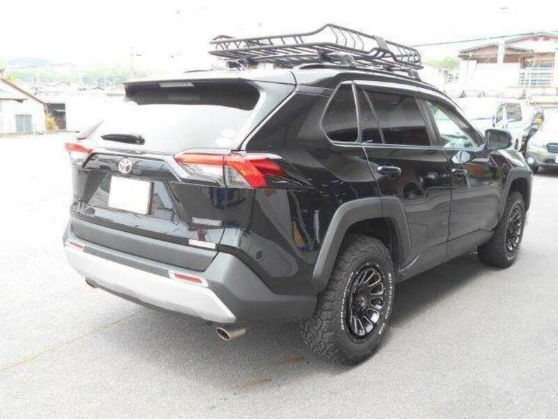 RAV4