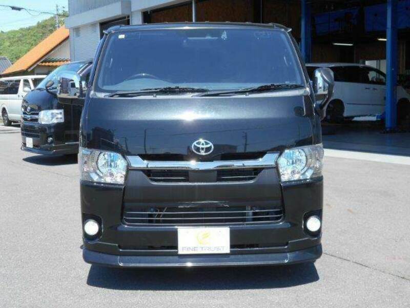 HIACE VAN-14