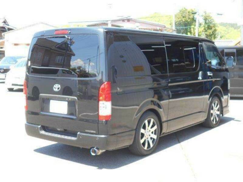 HIACE VAN-17