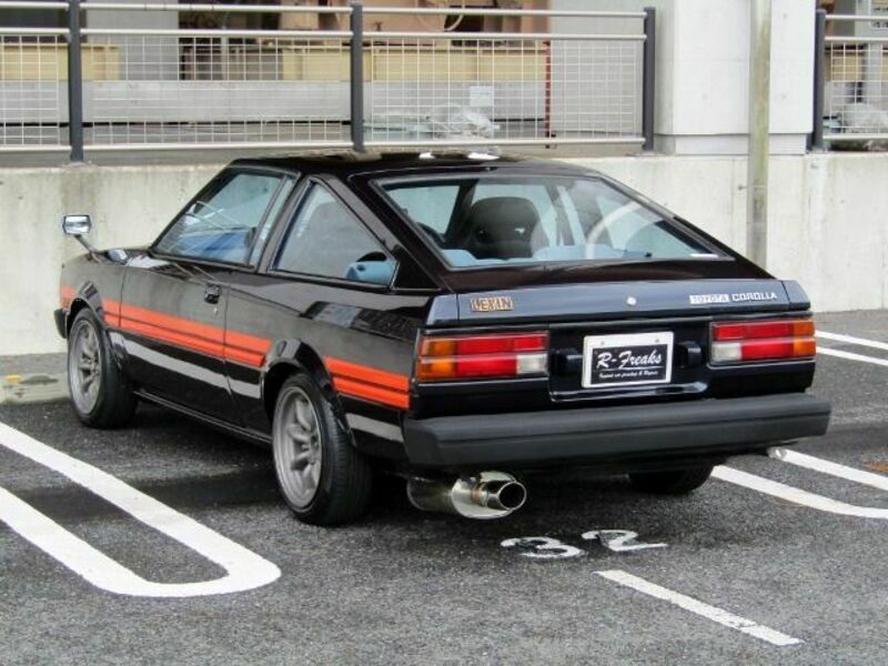 COROLLA LEVIN-1