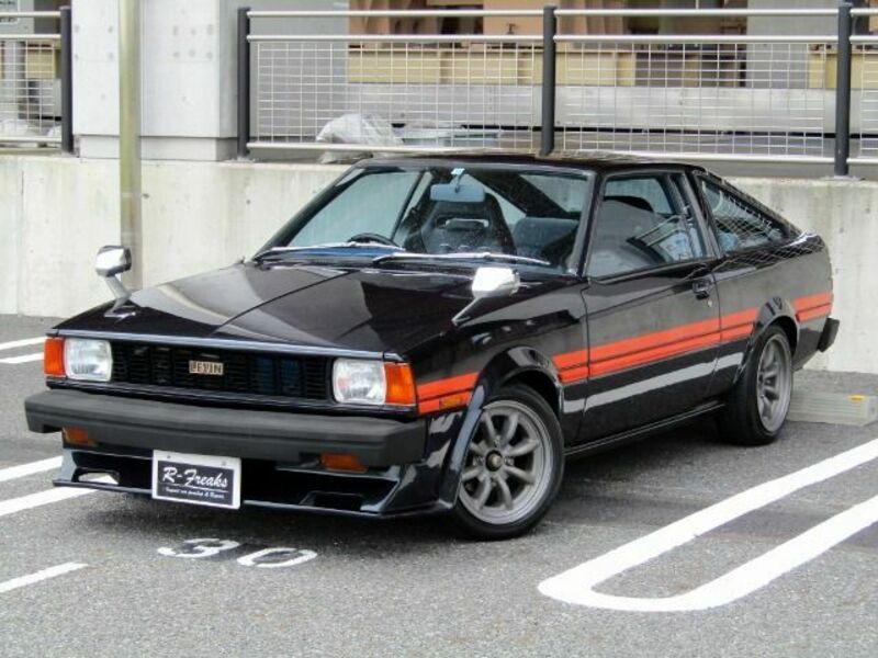 COROLLA LEVIN-2