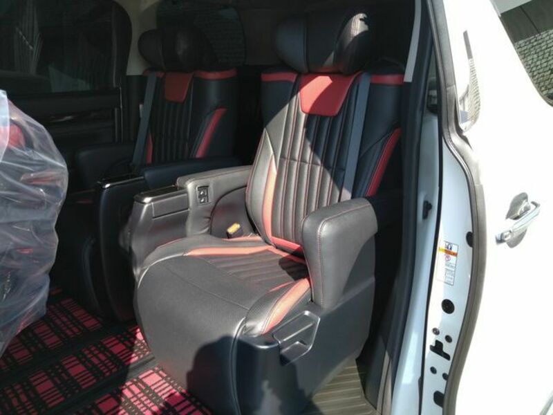 ALPHARD-21