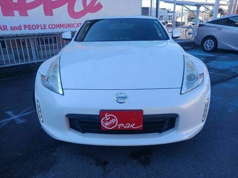 FAIRLADY Z-9