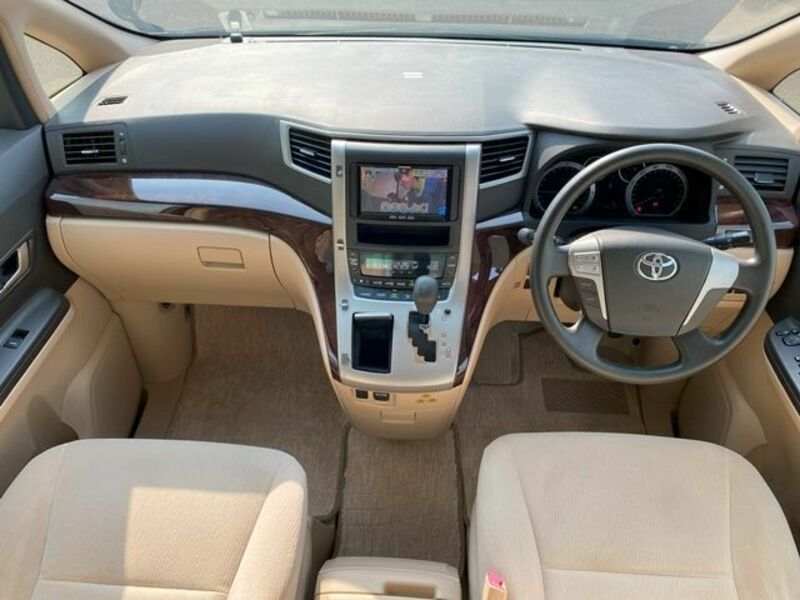 VELLFIRE-11
