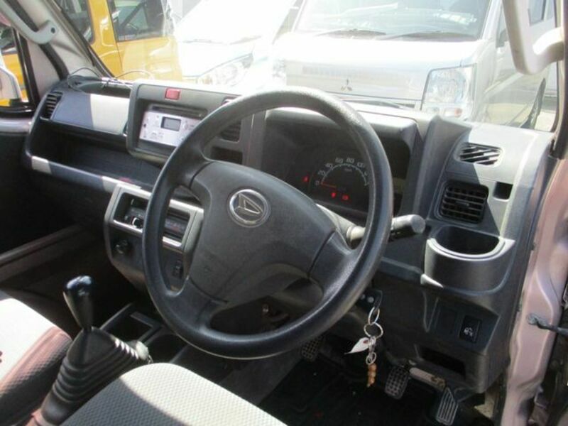 HIJET TRUCK-3
