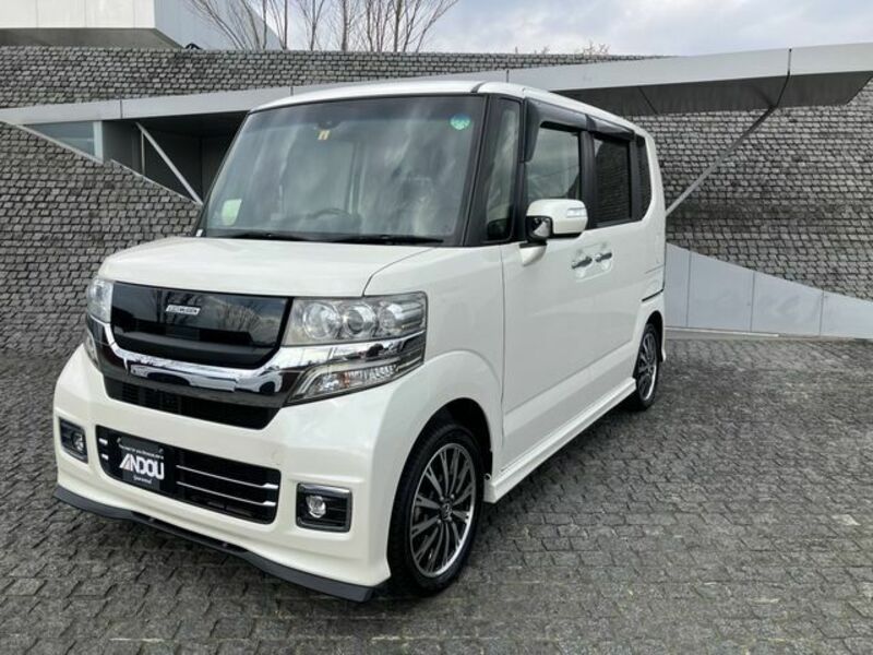 N BOX CUSTOM