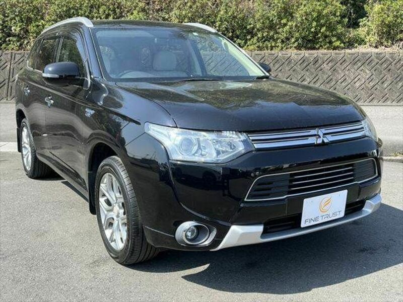 OUTLANDER PHEV-17