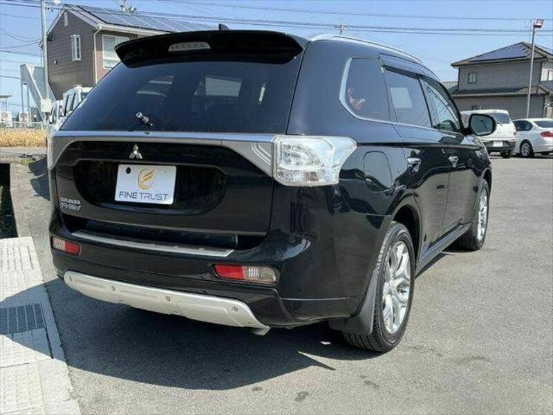 OUTLANDER PHEV-20