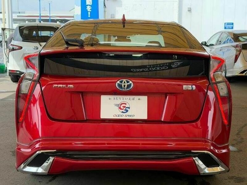 PRIUS-16