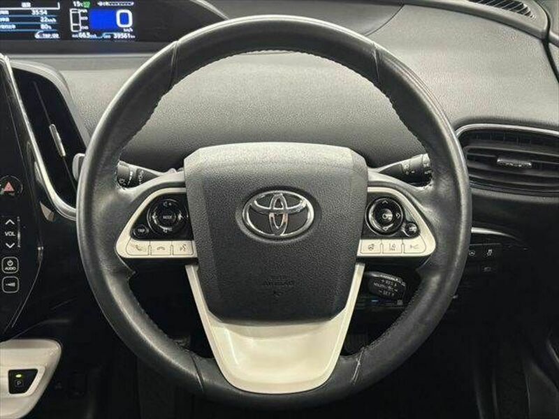 PRIUS PHV-11