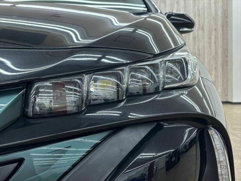 PRIUS PHV-21