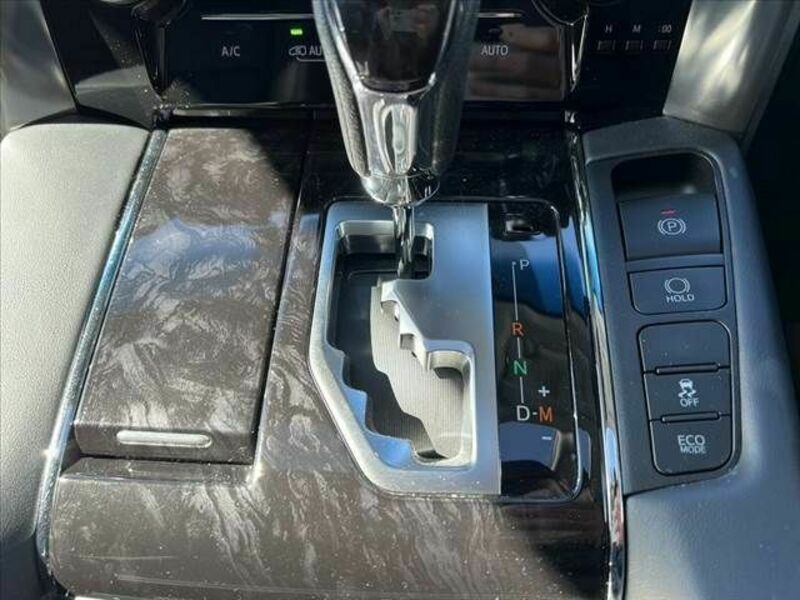 ALPHARD-24