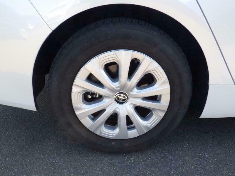 PRIUS-8
