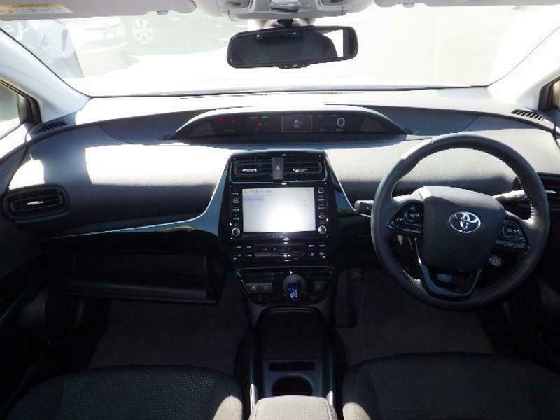PRIUS-13
