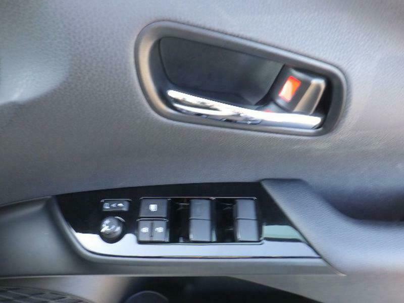 PRIUS-21