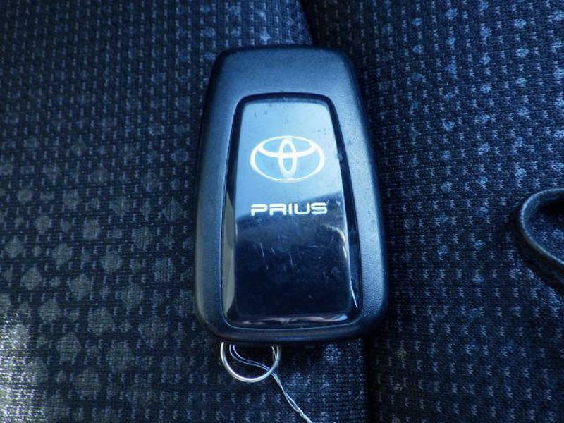 PRIUS-23